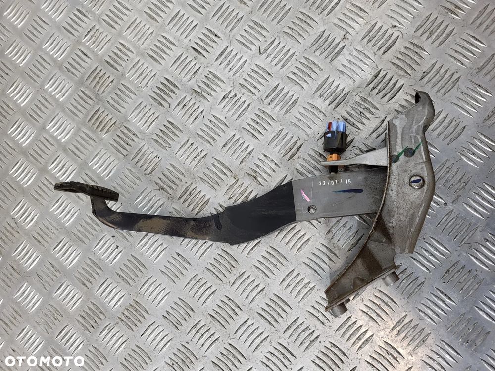 Fiat Fullback 2.4 Pedał Hamulca Manual - 3