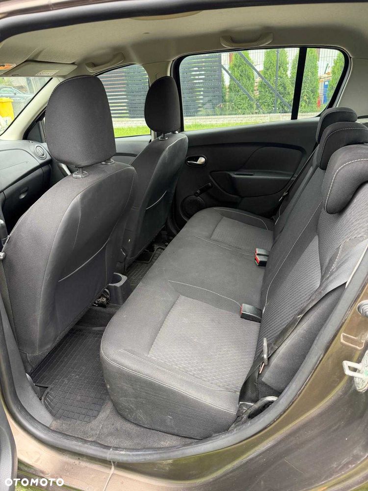Dacia Sandero - 5
