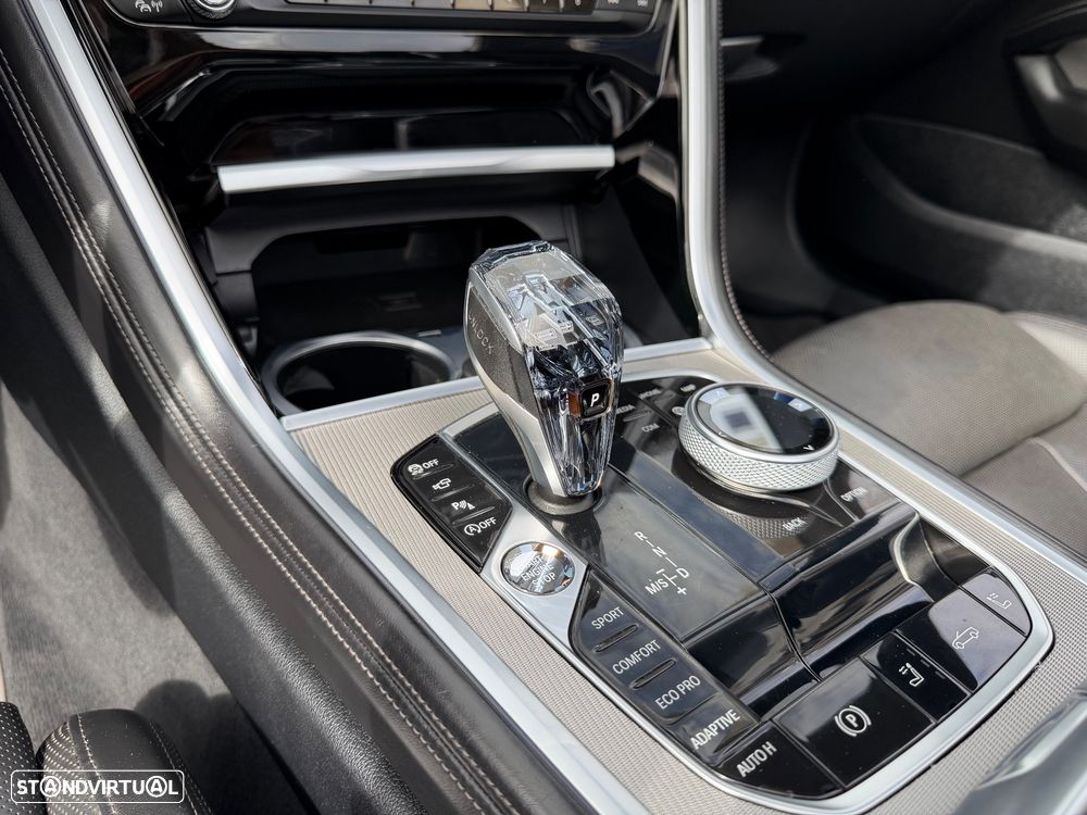 BMW 840 d xDrive Pack M - 39
