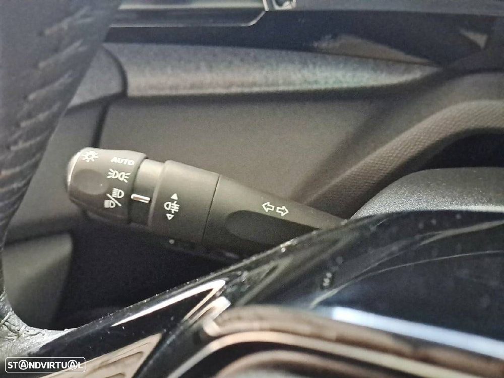 Peugeot 308 1.2 PureTech Allure Pack - 14