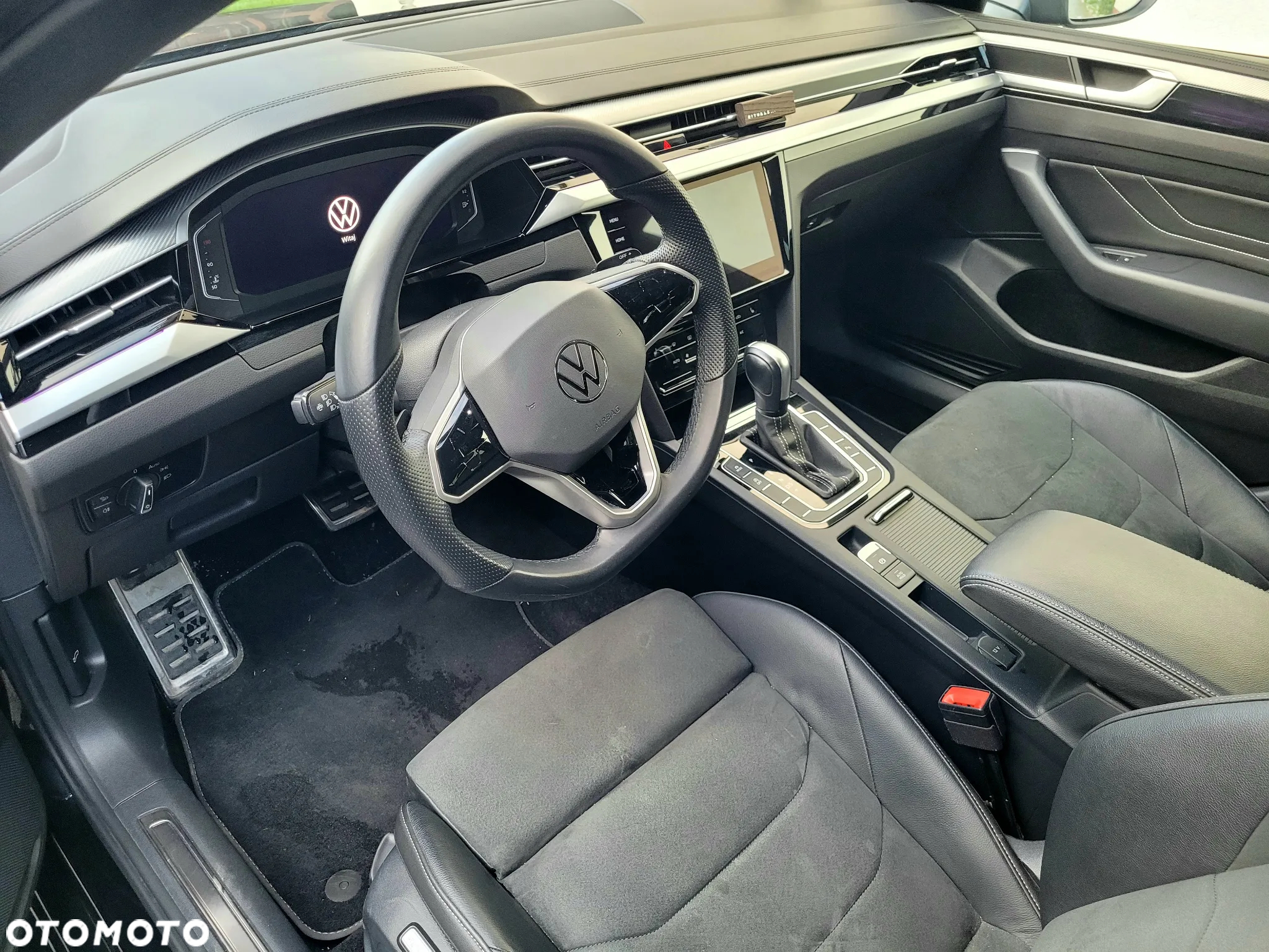 Volkswagen Arteon 2.0 TSI R-Line DSG - 10