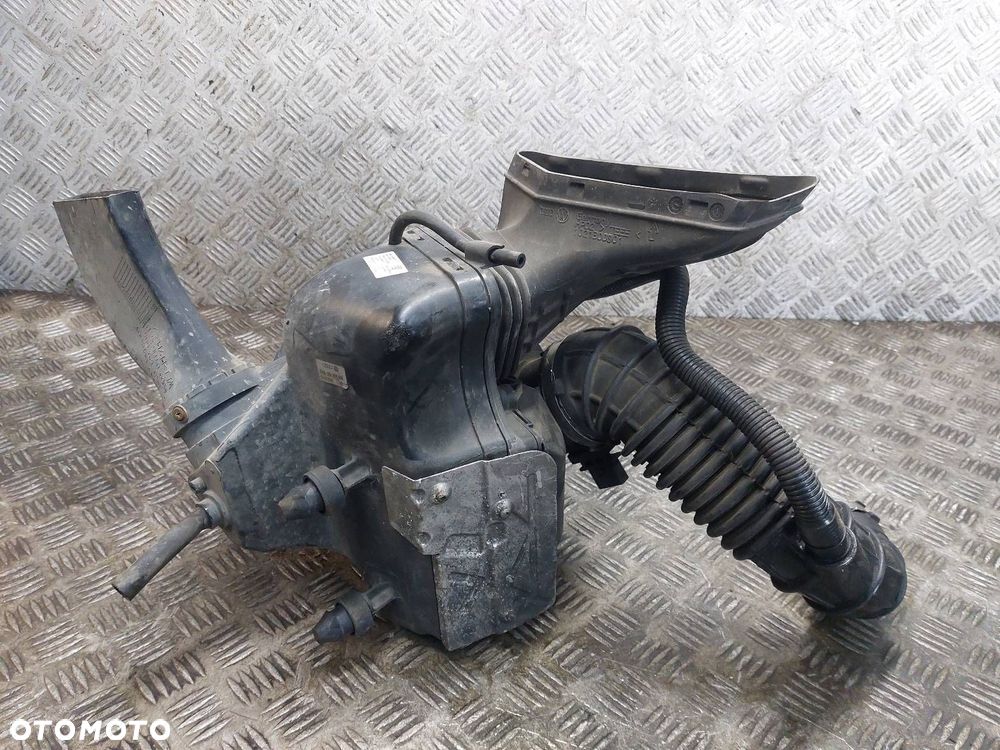 OBUDOWA FILTRA + PRZEPŁYWOMIERZ AUDI A4 B8 2.0 TDI 8K0133837T 03G906461C - 5