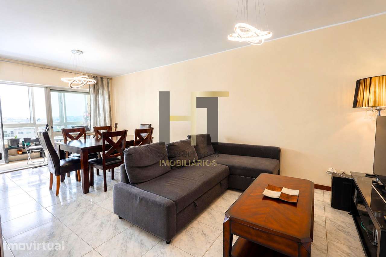 Apartamento T2 no Centro da Maia | 7.º Piso | Varanda Panorâmica | G - Grande imagem: 2/33