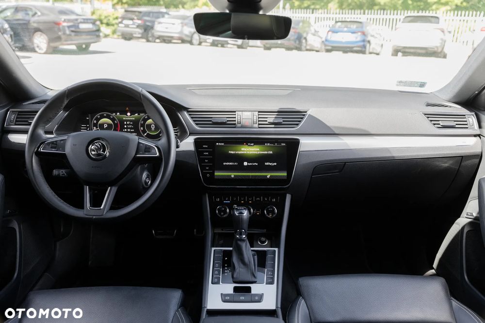 Skoda Superb 2.0 TSI L&K DSG - 19