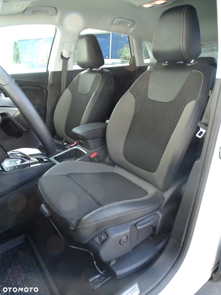 Opel Grandland X 1.6 T PHEV 4x4 Ultimate - 17