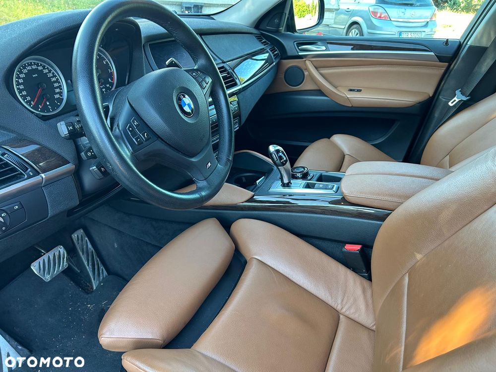 BMW X6 - 31