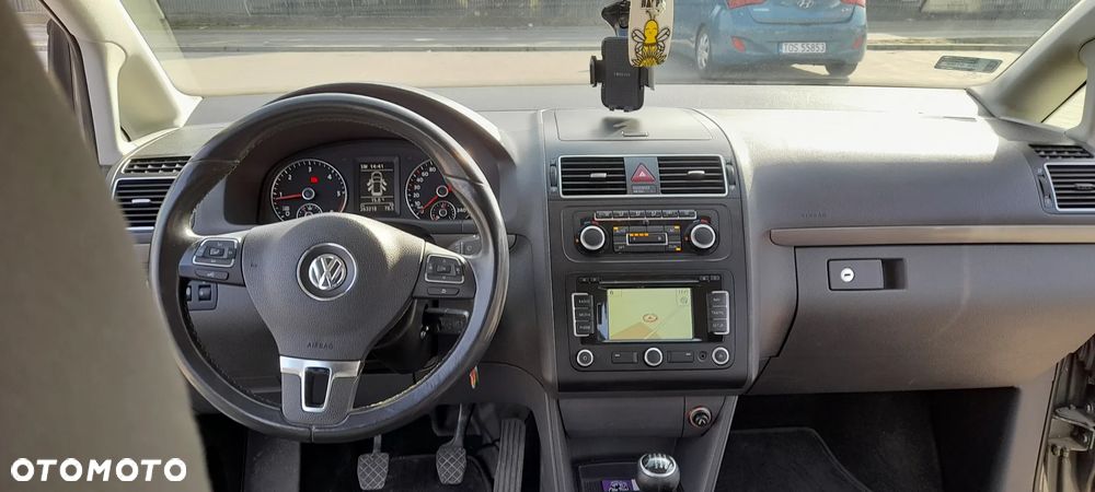 Volkswagen Touran 1.6 TDI DPF Trendline Perfectline - 13