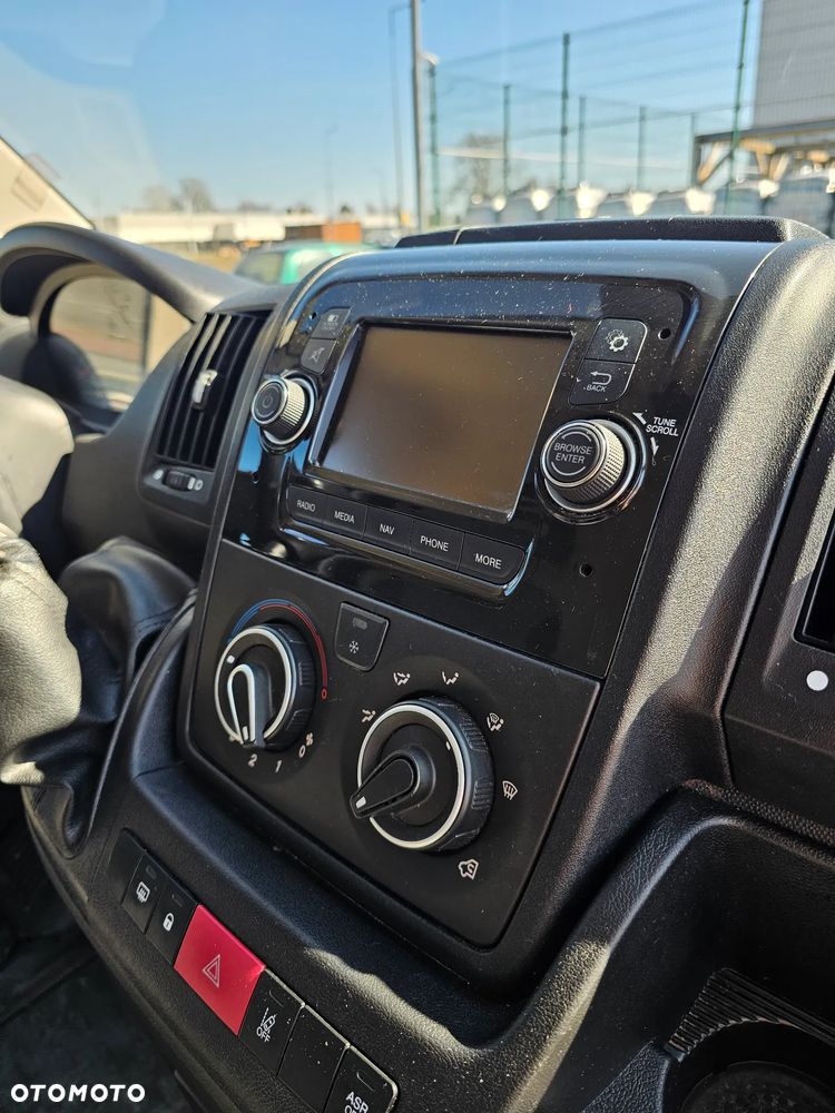 Citroën JUMPER - 12