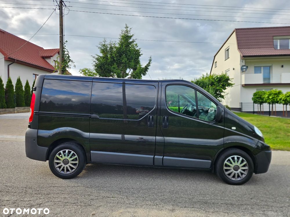Renault TRAFIC - 6