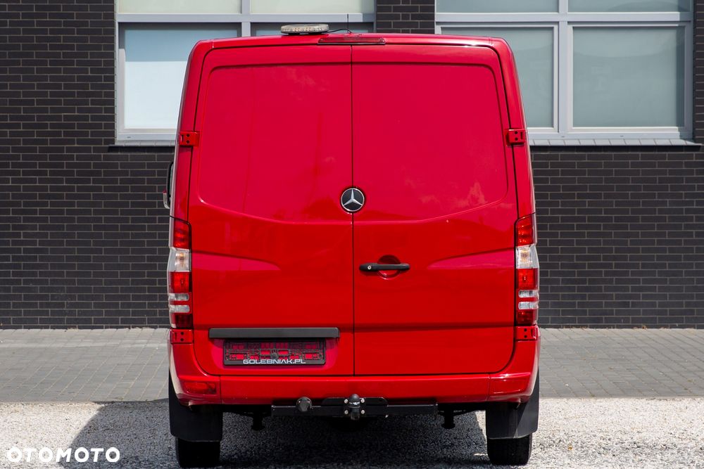 Mercedes-Benz Sprinter 319 - 6