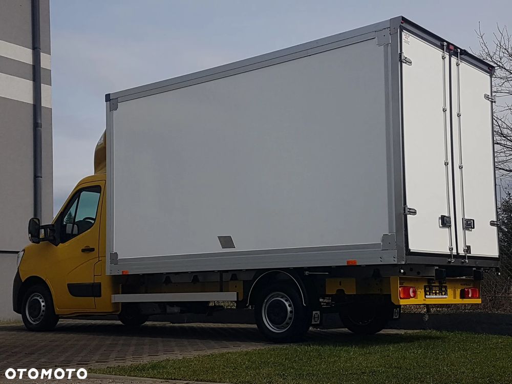 Renault MASTER KONTENER 8EP 4,22x2,23x2,22 KLIMA KRAJOWY MANUAL  6-BIEGÓW - 28