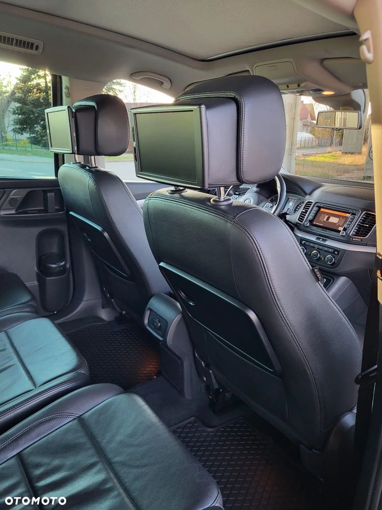 Volkswagen Sharan 2.0 TDI Highline DSG - 9