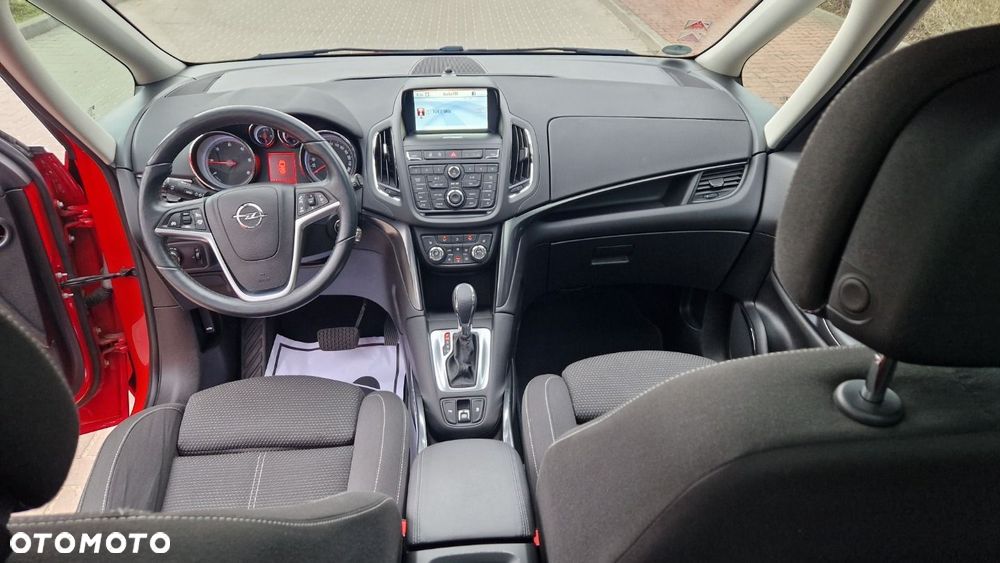 Opel Zafira - 16