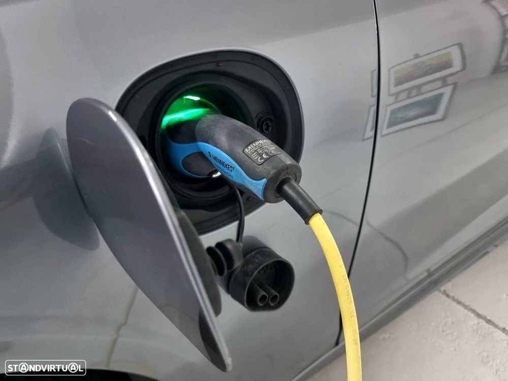 Volvo S90 2.0 T8 PHEV R-Design AWD - 18