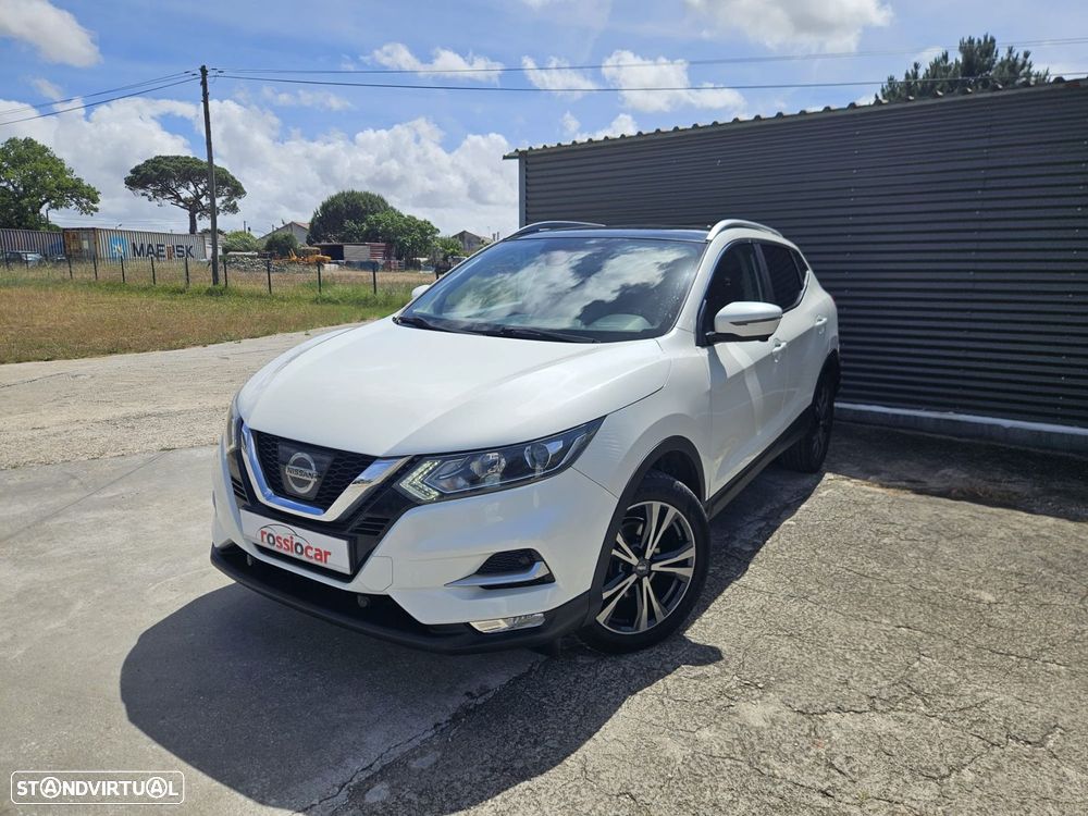 Nissan Qashqai 1.6 dCi N-Connecta 18 RS+PS - 2