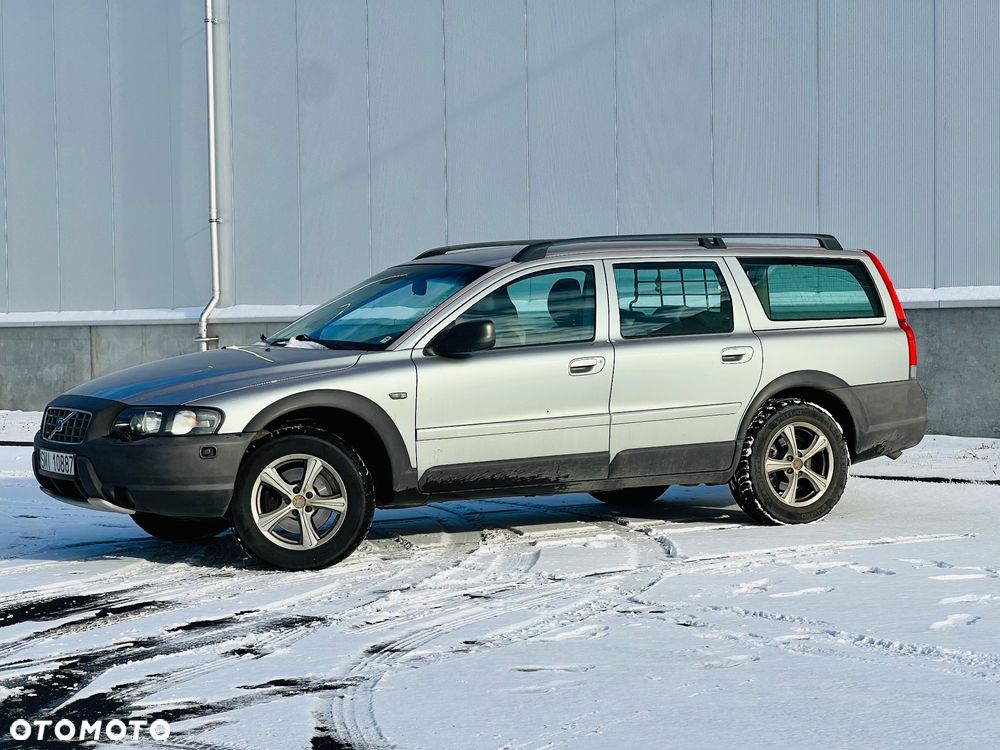 Volvo XC 70 AWD Momentum - 3