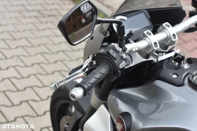 Honda CB - 31