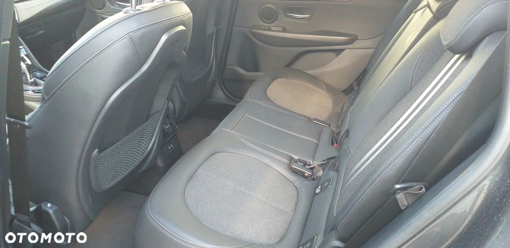 BMW Seria 2 - 16