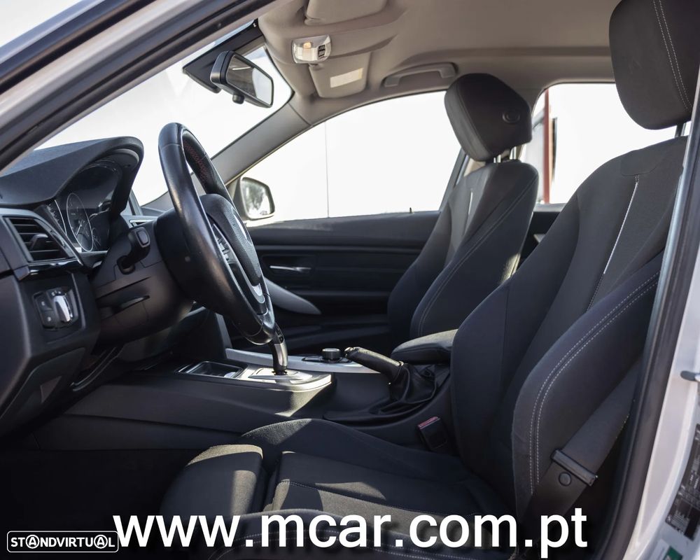 BMW 318 d Auto Line Sport - 7
