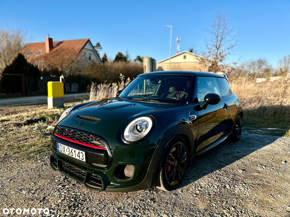 MINI John Cooper Works Essential Trim - 9