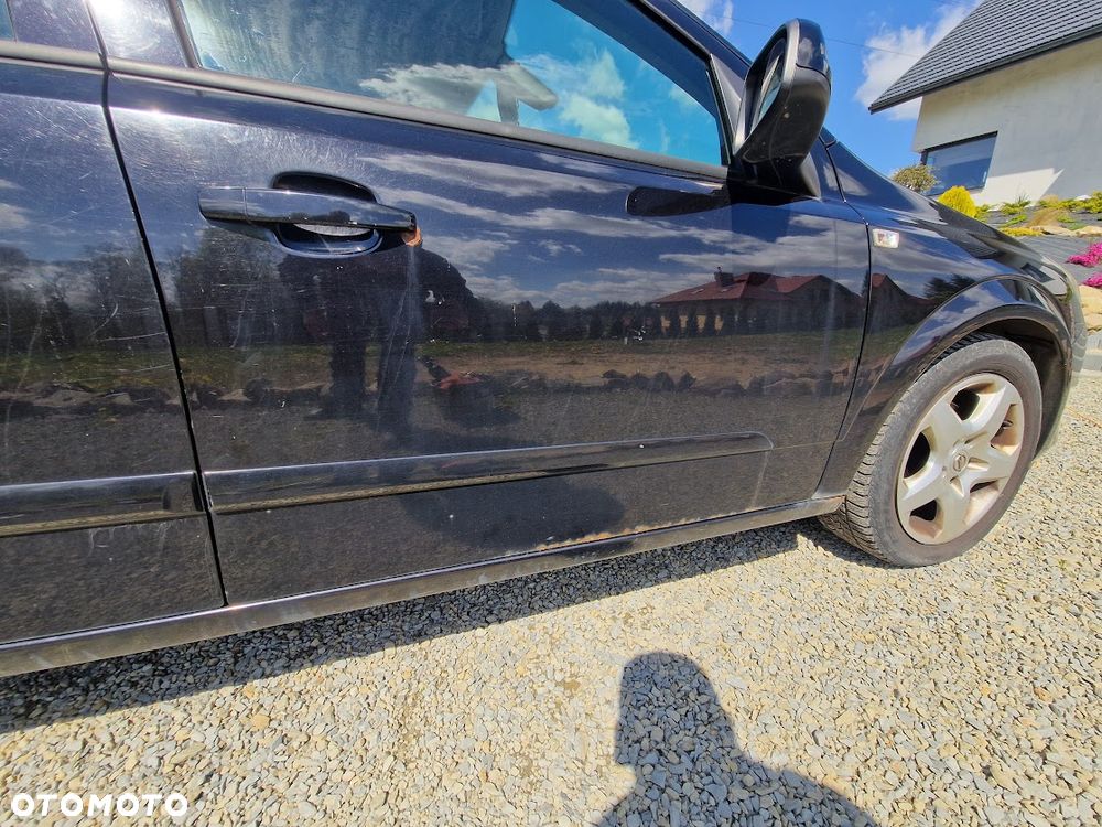 Opel Astra 1.7 CDTI DPF - 7