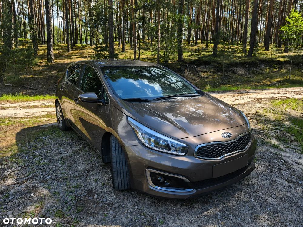 Kia Ceed 1.4 L Business Line - 2