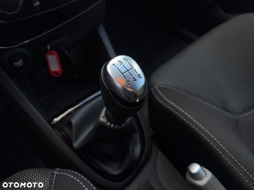Renault Clio - 21