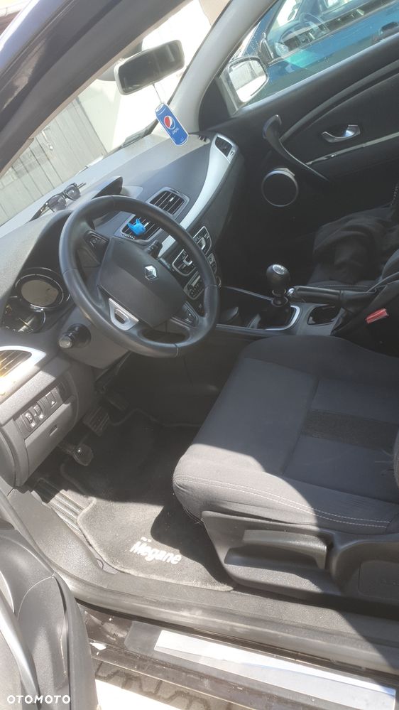 Renault Megane 1.6 16V Dynamique - 3