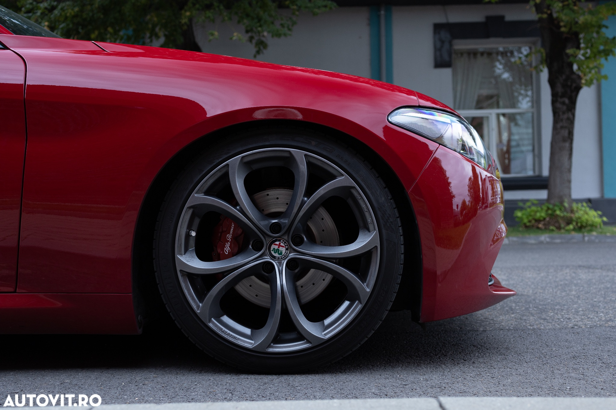 Alfa Romeo Giulia - 10