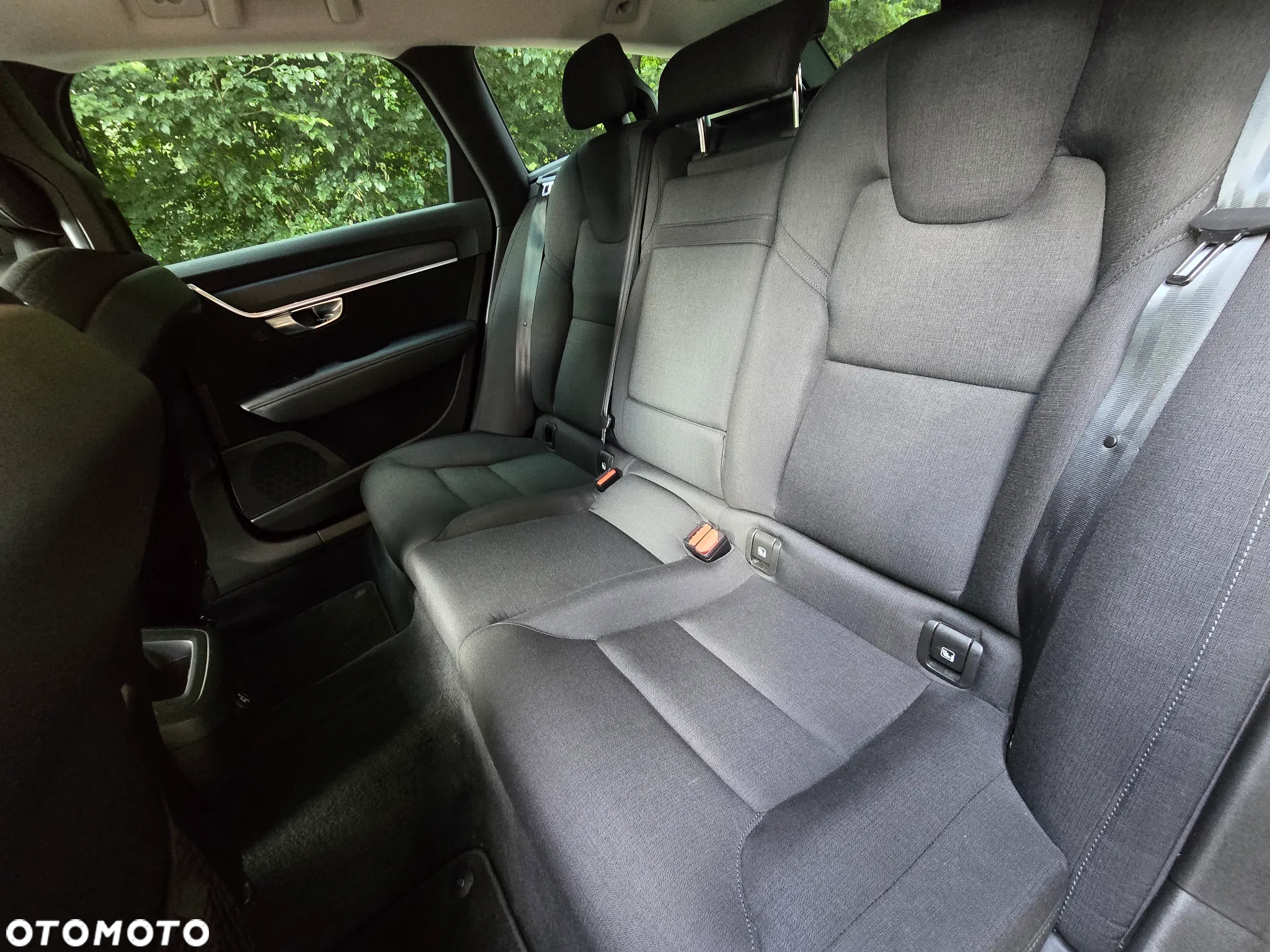 Volvo V90 D4 Kinetic - 21