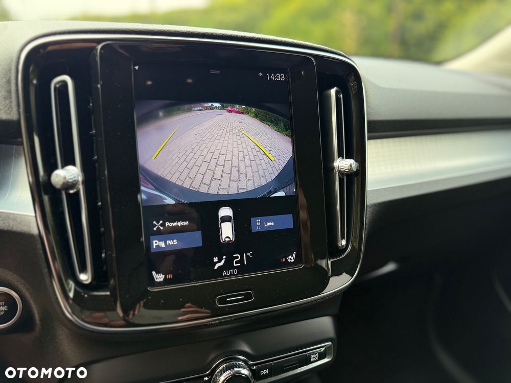 Volvo XC 40 D3 Momentum Pro - 8