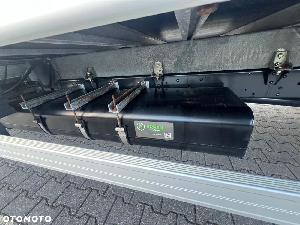 Iveco DAILY 72C18 70C18 HI-MATIC EURO 6E FIRANKA+SUWANY DACH+WINDA SKŁADANA POD SPÓD 1500 kg 70 18 70-180 72-180 70C 72C - 13