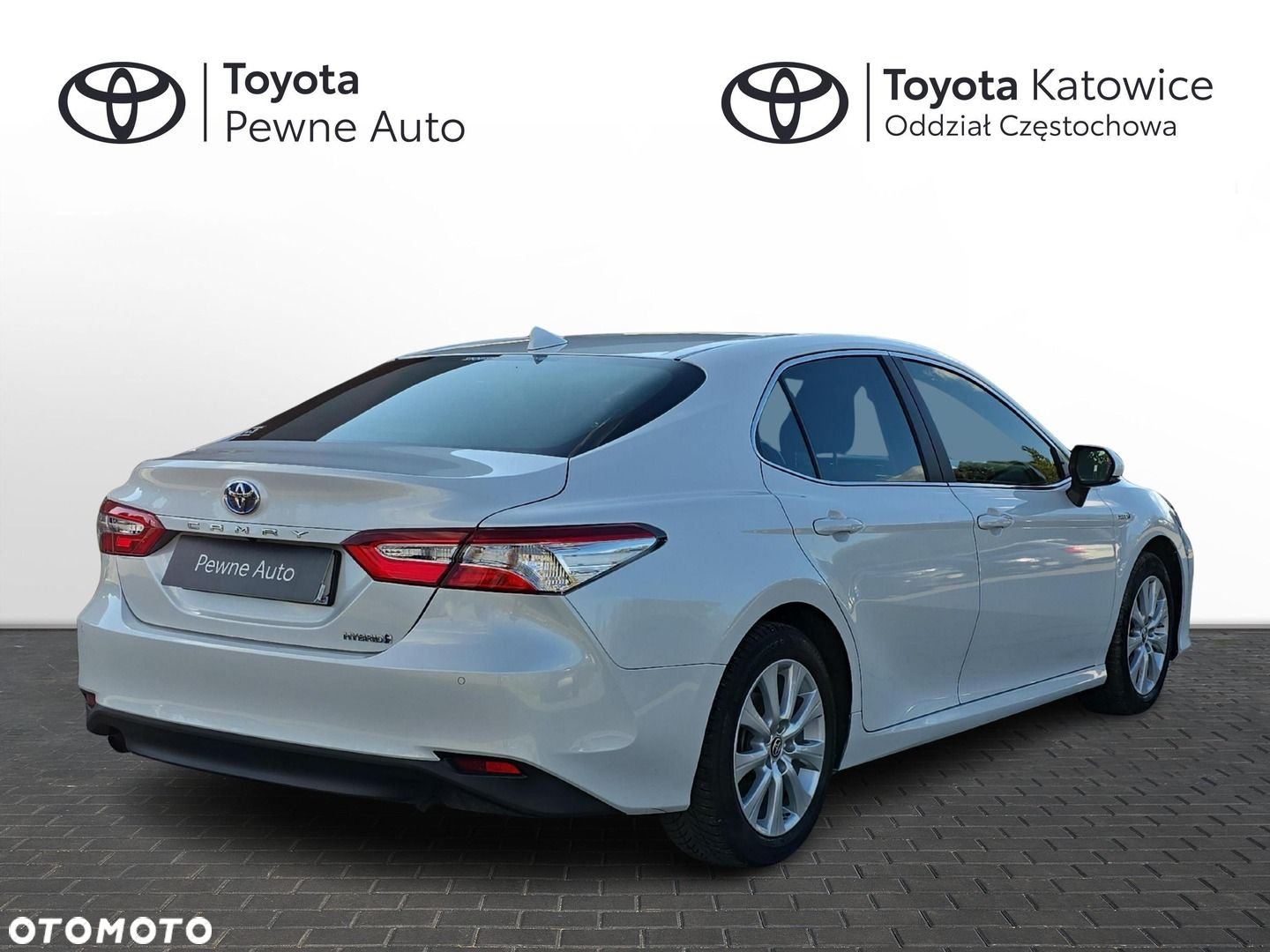 Toyota Camry 2.5 Hybrid Comfort CVT - 20