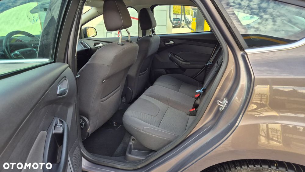 Ford Focus - 12