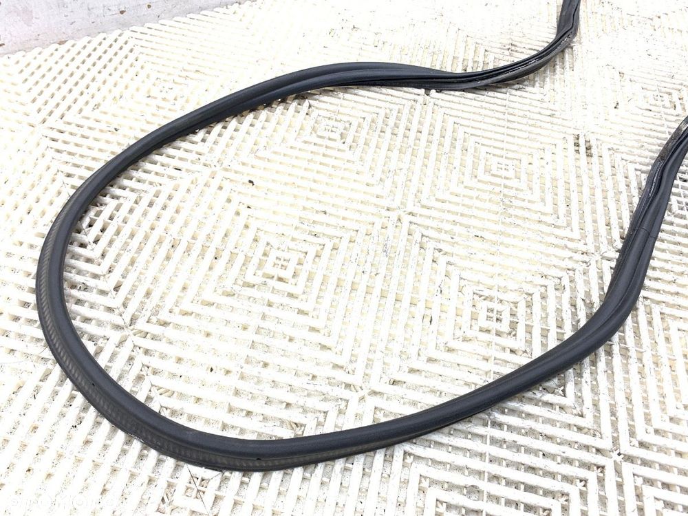 USZCZELKA KLAPY BAGAŻNIKA  SKODA KAROQ (NU7, ND7) 2017 - 2022 2.0 TSI 4x4 140 kW [190 KM] benzyna - 2