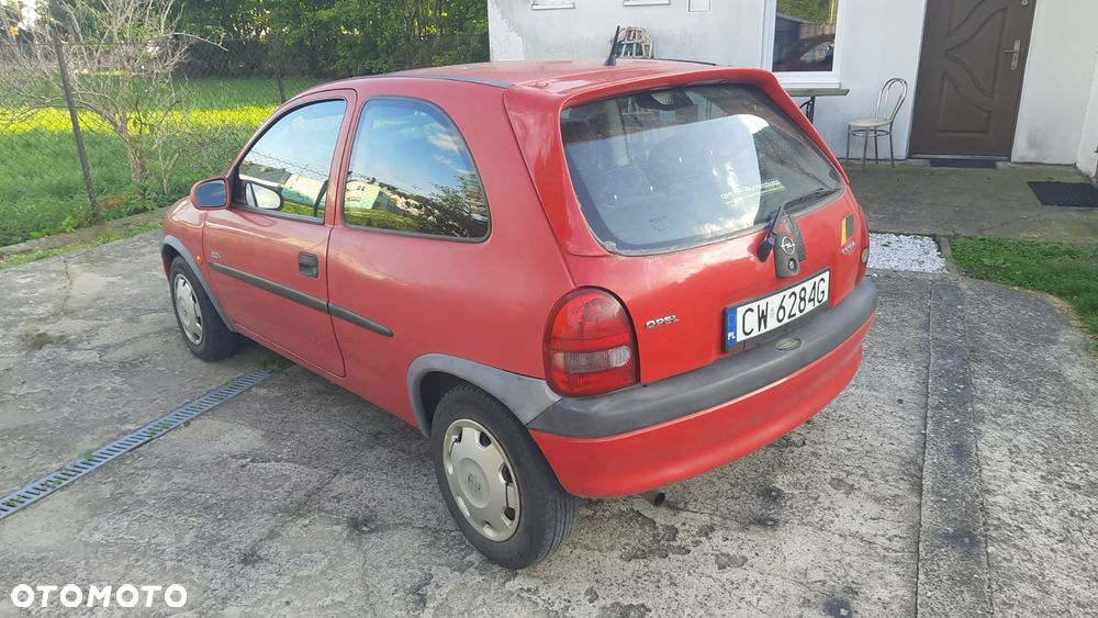 Opel Corsa - 4