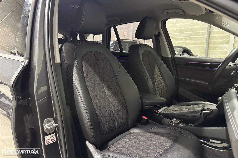 BMW X1 xDrive25e xLine - 11