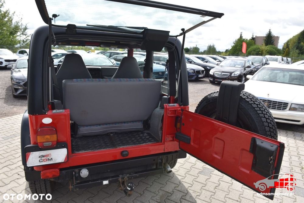 Jeep Wrangler - 29