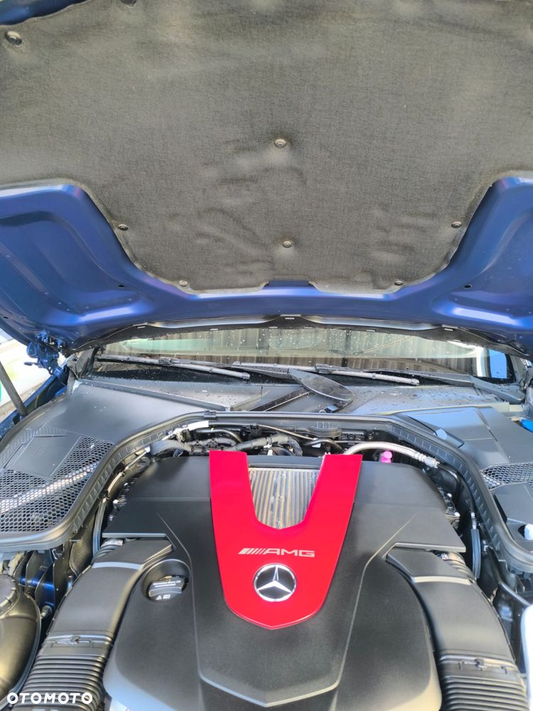 Mercedes-Benz Klasa C AMG 43 4Matic 9G-TRONIC Night Edition - 35