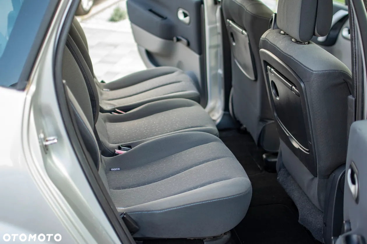 Renault Scenic - 38
