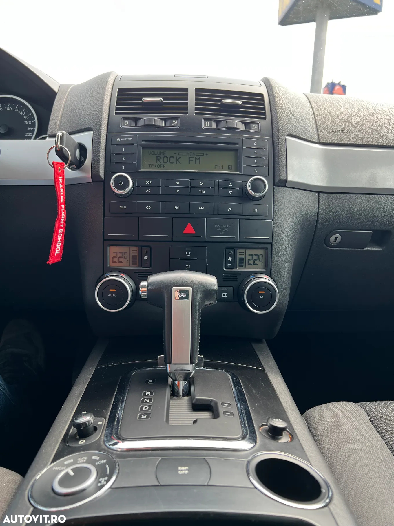 Volkswagen Touareg - 25