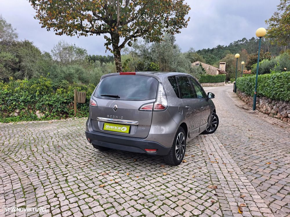 Renault Scénic 1.5 dCi Bose Edition SS - 4
