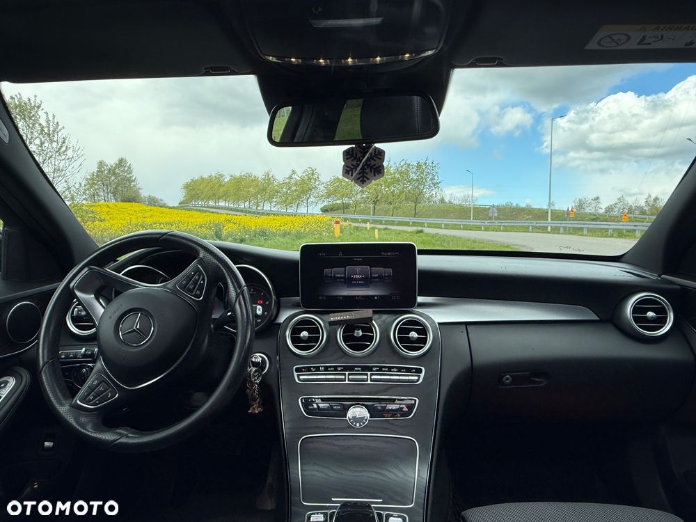 Mercedes-Benz Klasa C 220 CDI DPF Automatik BlueEFFICIENCY Avantgarde - 11