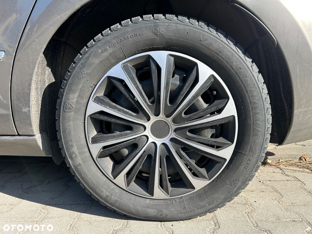 Volkswagen Passat 2.0 TDI DPF 4Mot Sportline - 16