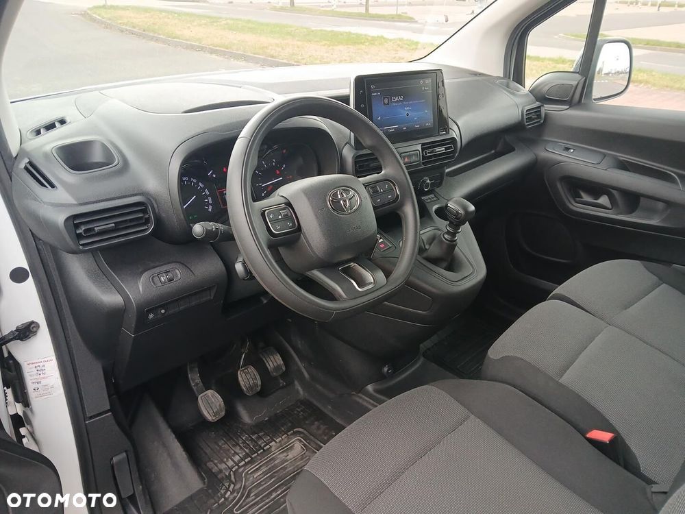 Toyota PROACE CITY - 22