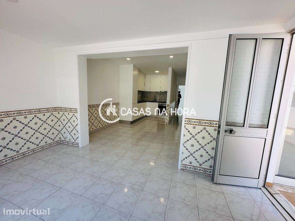Apartamento T2 em Almada com Terraço - Grande imagem: 5/14