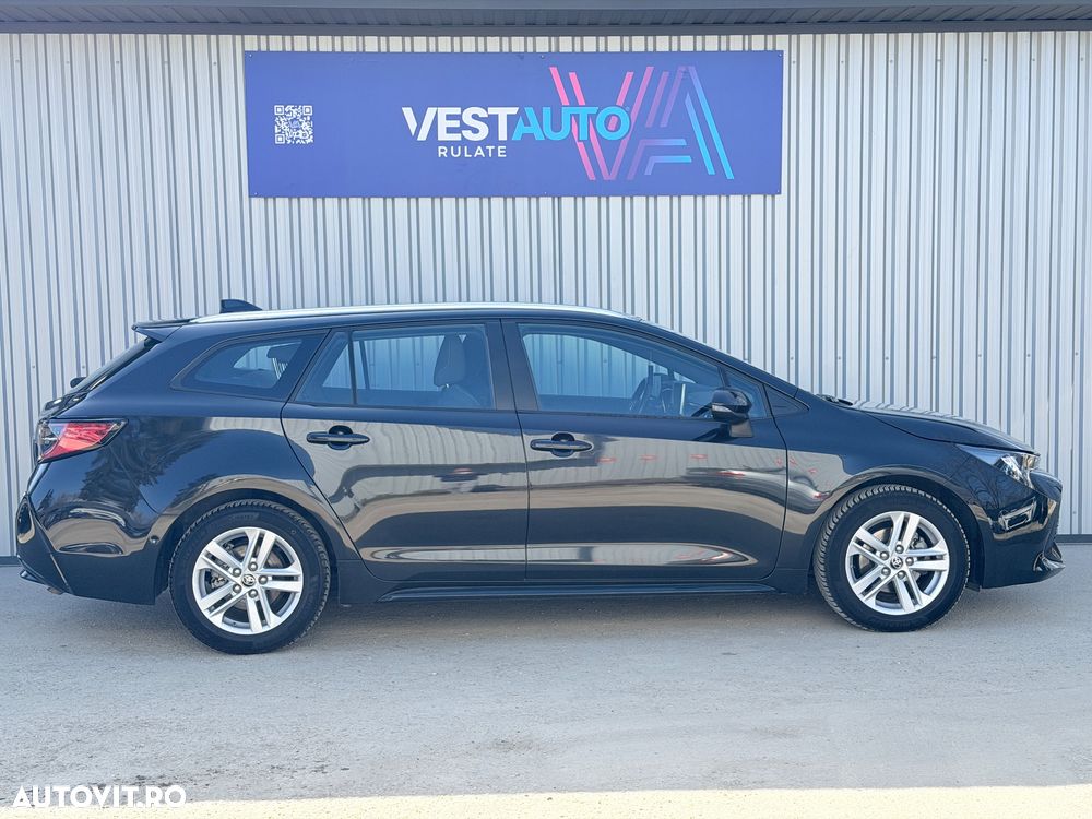 Toyota Corolla 1.8 HSD Dynamic - 8