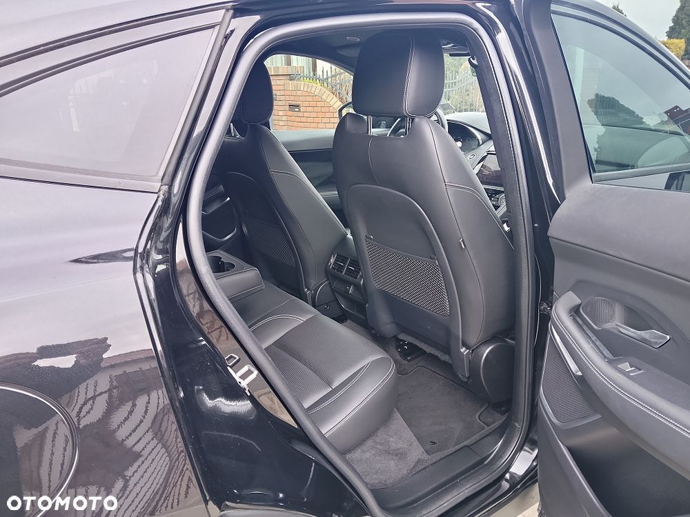 Jaguar E-Pace 1.5 P300e PHEV AWD R-Dynamic Black - 22