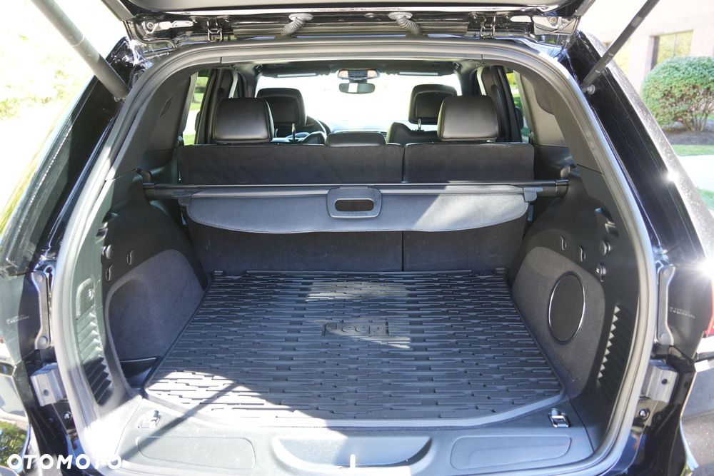 Jeep Grand Cherokee 3.6 V6 Pentastar 4WD Automatik Laredo - 31