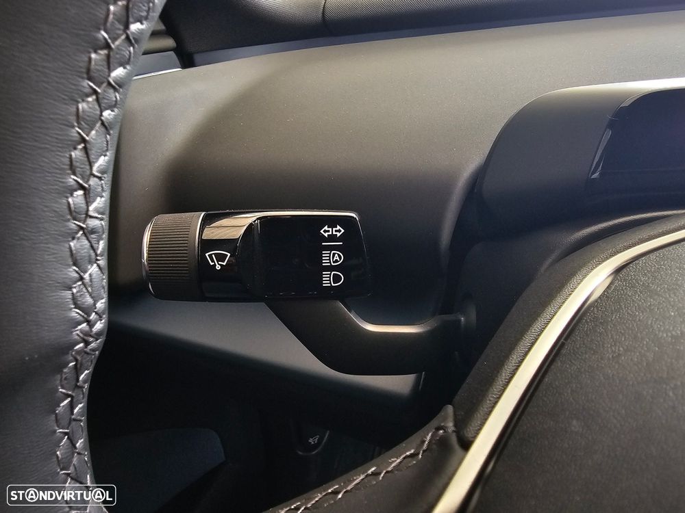 Volvo EX30 69 kWh Single Motor Extended Range Core - 16